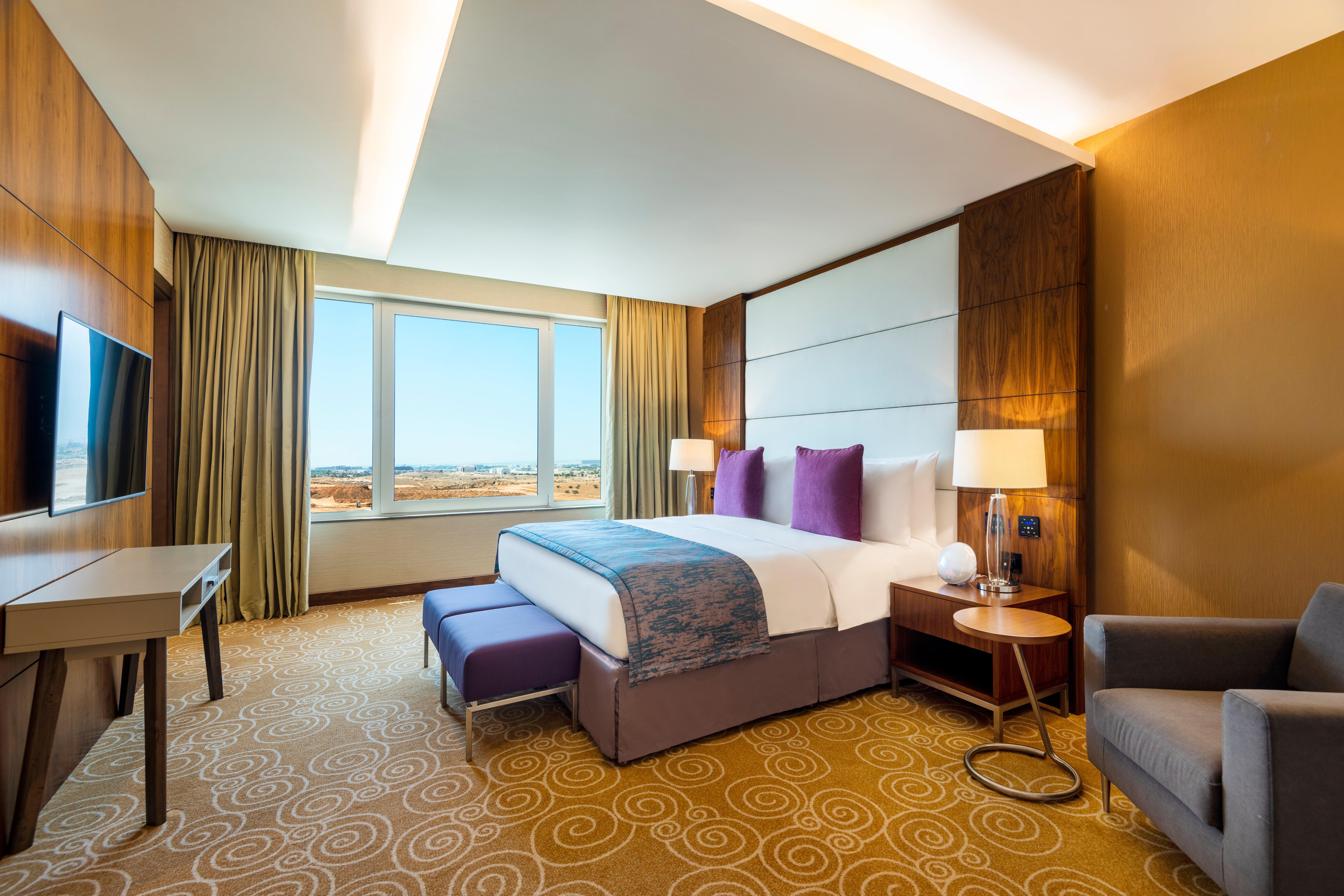 Crowne Plaza Muscat Ocec By Ihg Hotel Bagian luar foto