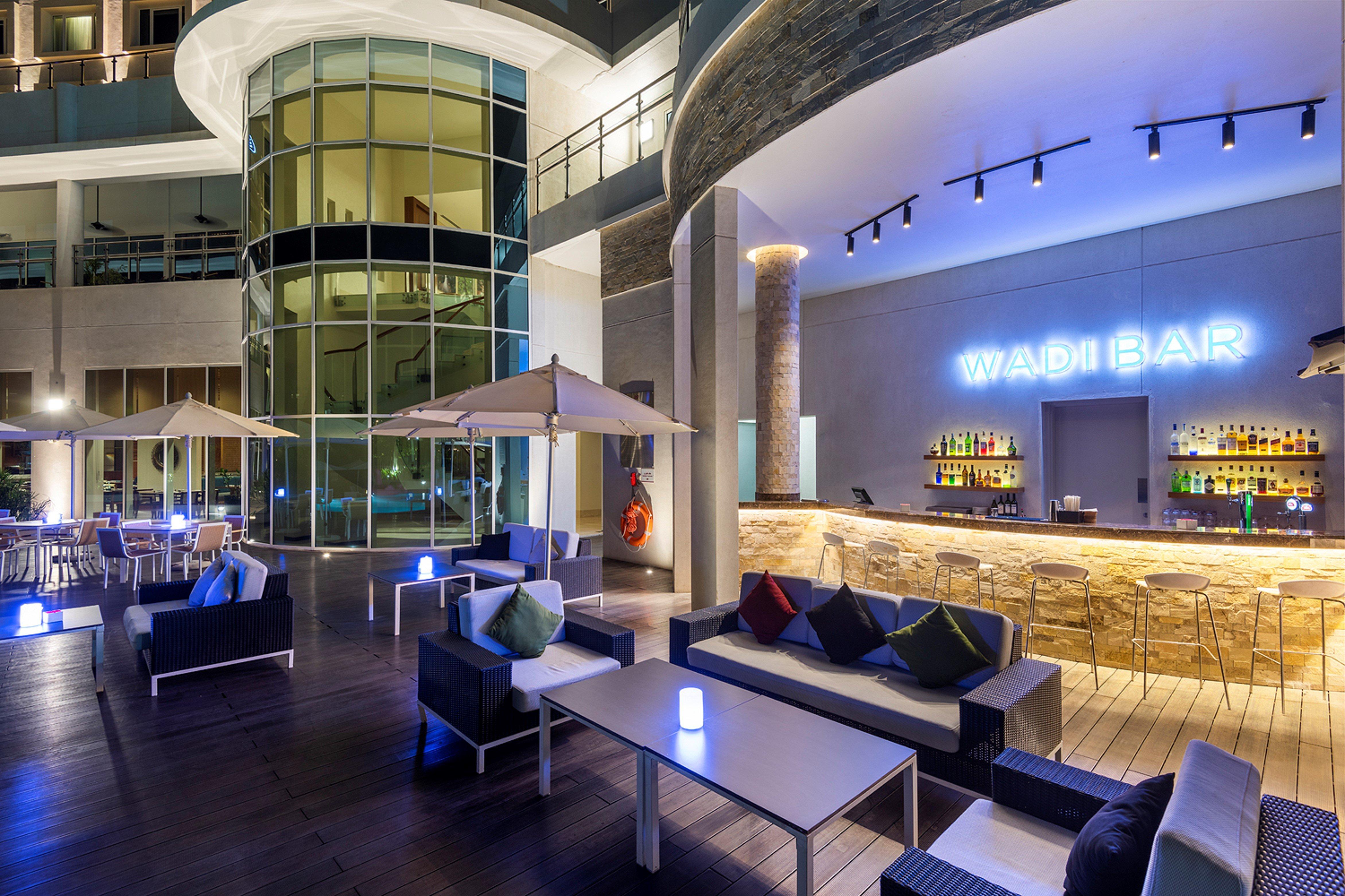 Crowne Plaza Muscat Ocec By Ihg Hotel Bagian luar foto